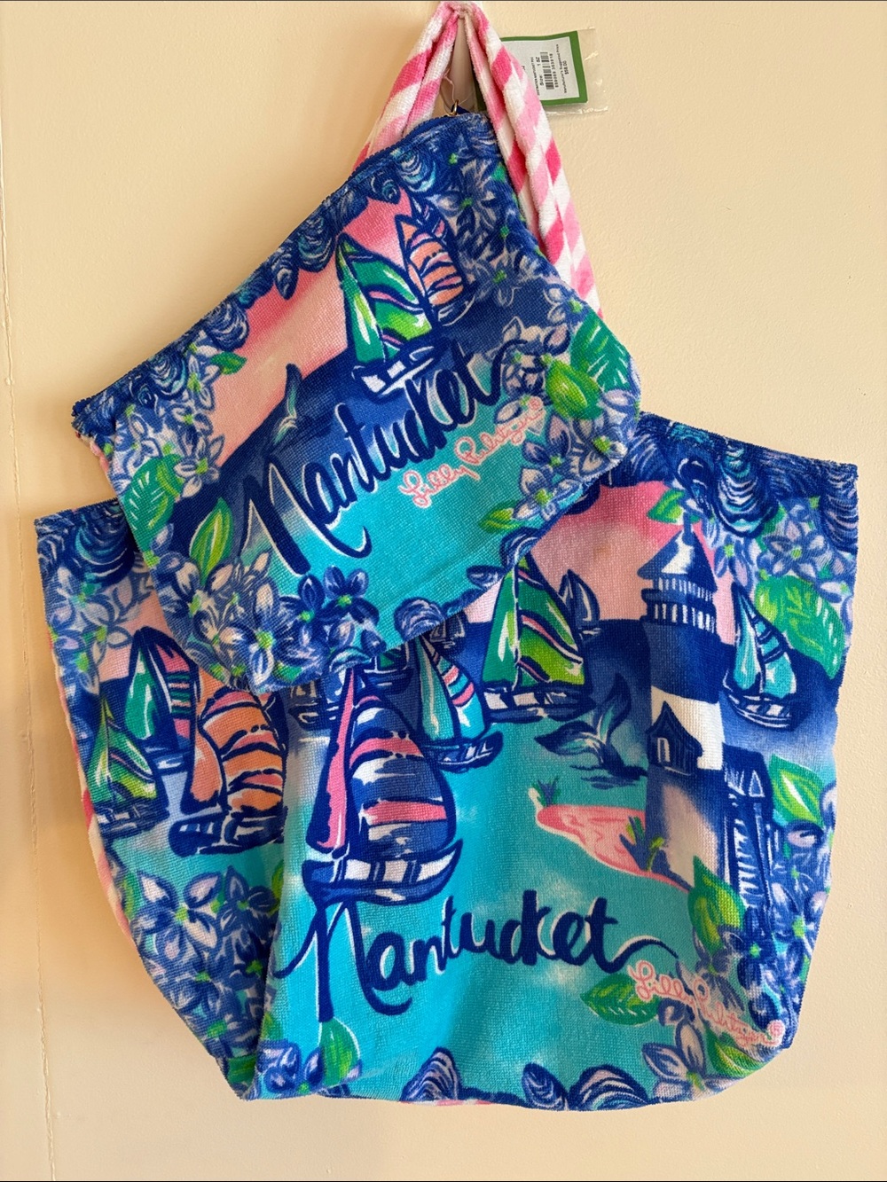 Lilly Pulitzer Destination Tote and Pouch NWT